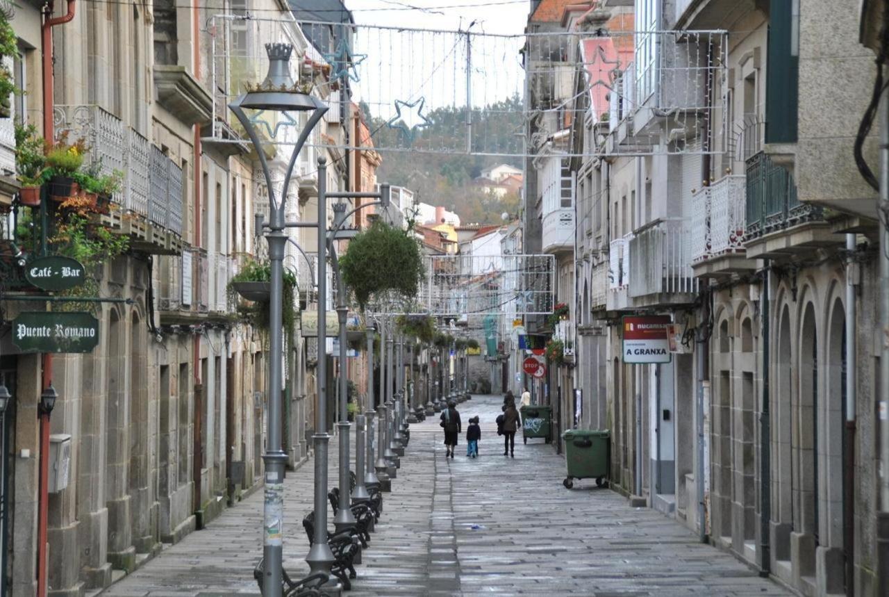 Отель A Casa Do Latoneiro Кальдас-де-Рейес Экстерьер фото